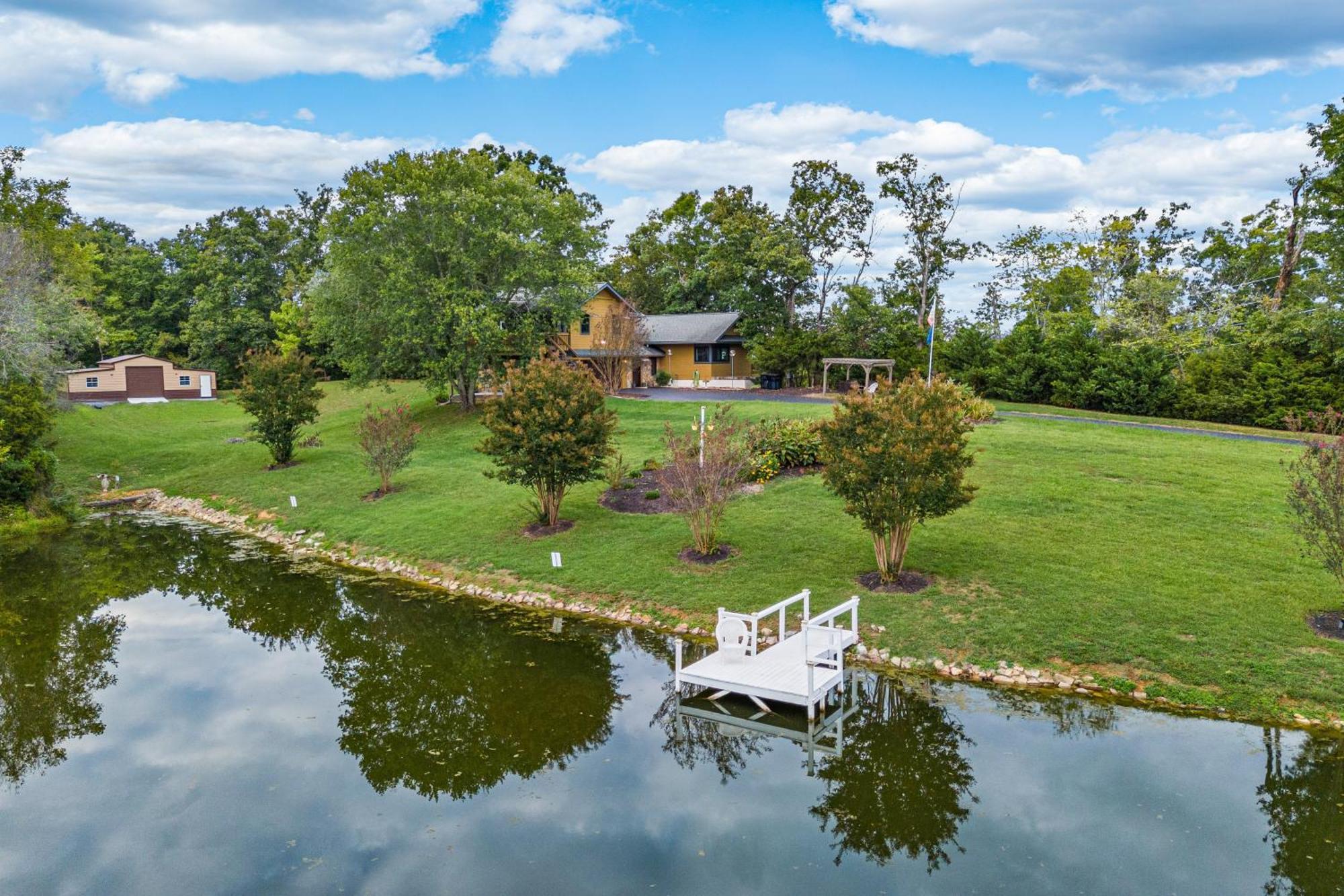 Haven On The Pond Villa พิเจนฟอร์จ ภายนอก รูปภาพ