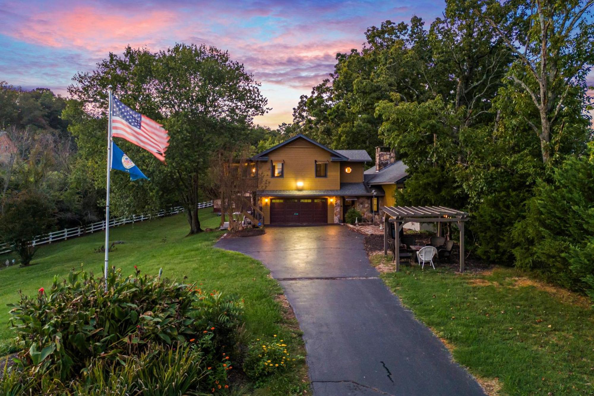 Haven On The Pond Villa พิเจนฟอร์จ ภายนอก รูปภาพ